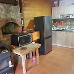 Potok Kuca Sa Bazenom