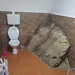 Potok Kuca Sa Bazenom *