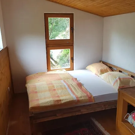 Potok Kuca Sa Bazenom Domek alpejski Konjic
