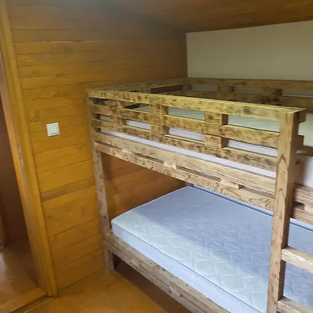 Domek alpejski Potok Kuca Sa Bazenom *